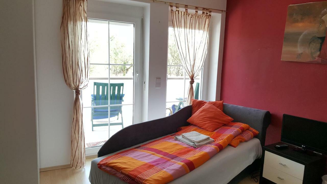 Leon'S Silberwald Apartment Strasshof an der Nordbahn Luaran gambar