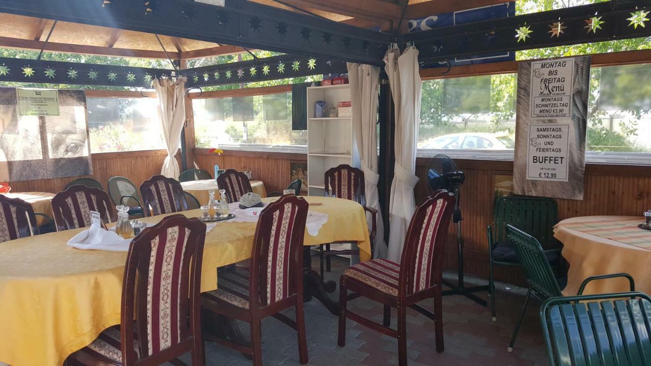 Leon'S Silberwald Apartment Strasshof an der Nordbahn Luaran gambar