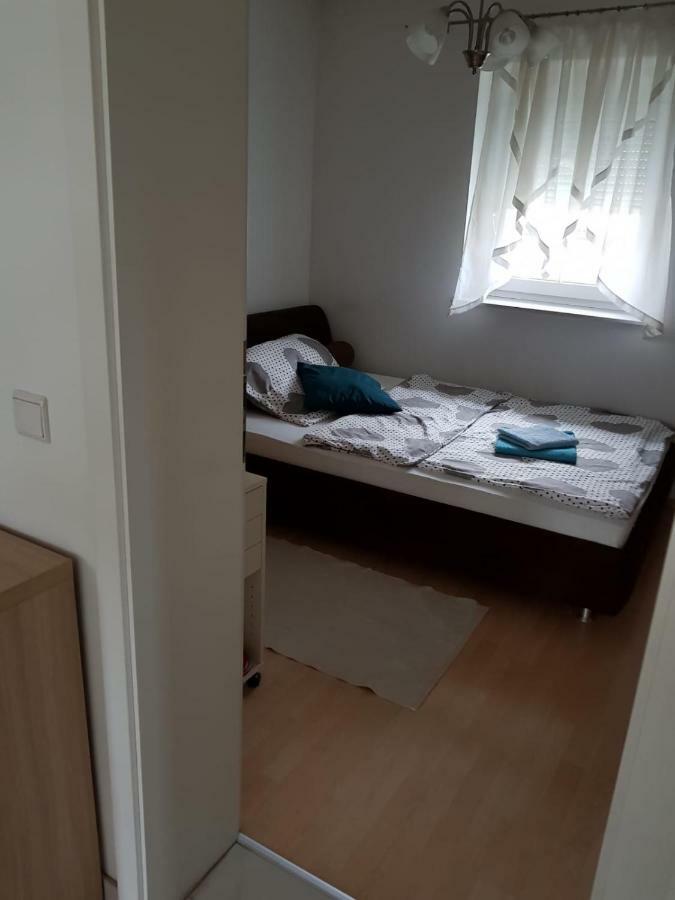 Leon'S Silberwald Apartment Strasshof an der Nordbahn Luaran gambar